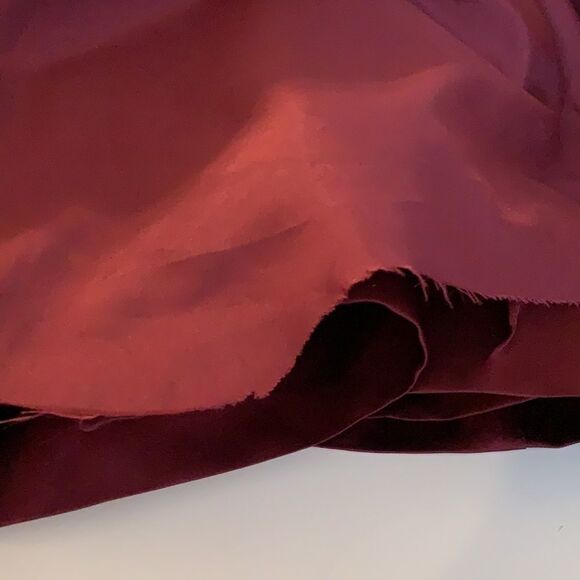 𝅺david’s Bridal maroon strapless bridesmaids gown and/or prom dress - Picture 7 of 8